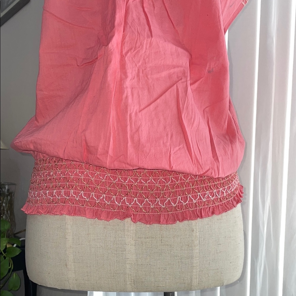🌸Coral  Embroidered Women's Top🌸 - Picture 4 of 9
